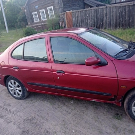 Renault Megane, 2000г, передний привод, механика