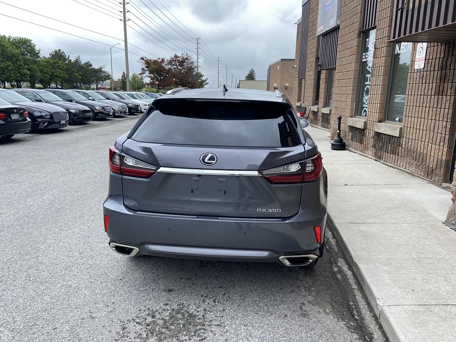 Lexus RX, 2019г., полный привод, автомат