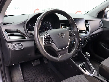 Hyundai Solaris, 2020г, передний привод, автомат