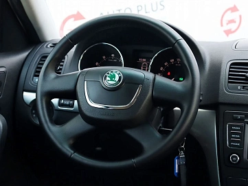 Skoda Yeti, 2014г, передний привод, робот