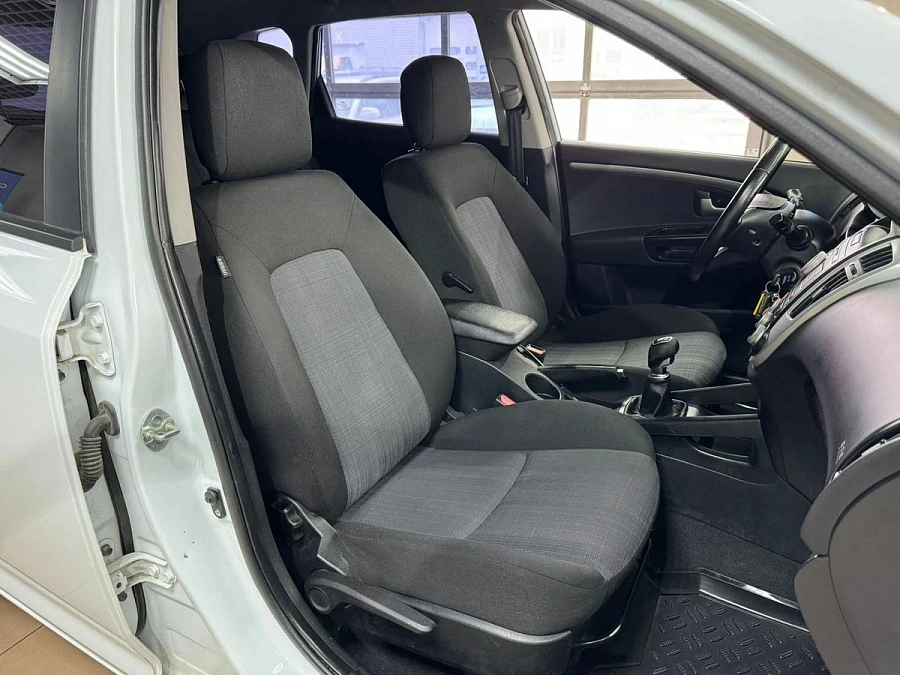 Kia Ceed, 2010г., передний привод, механика