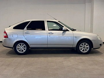 Lada (ВАЗ) Priora, 2014г, передний привод, механика