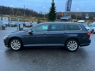 Volkswagen Passat, 2019г, полный привод, робот