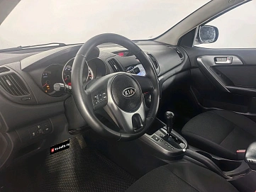 Kia Cerato, 2009г, передний привод, автомат