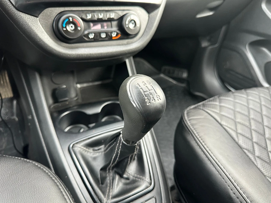 Lada (ВАЗ) Vesta, 2021г., передний привод, механика