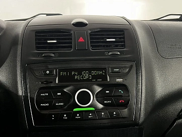 Lada (ВАЗ) , 2017г., передний привод, робот