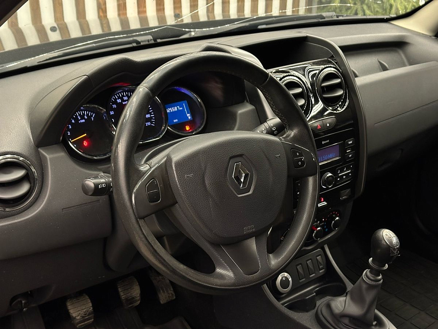Renault Duster, 2017г., полный привод, механика