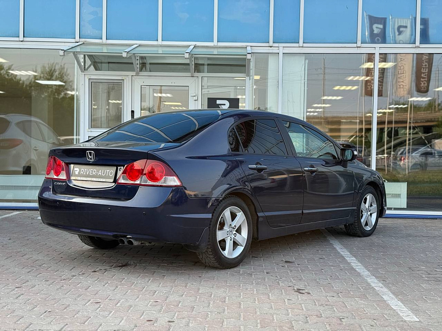 Honda Civic, 2008г., передний привод, автомат