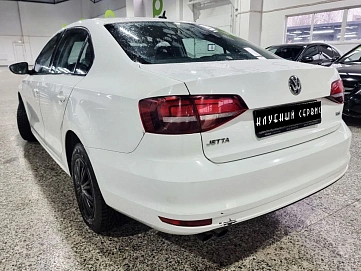 Volkswagen Jetta, 2016г, передний привод, робот