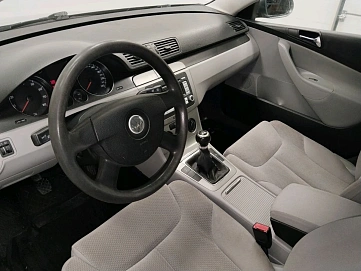 Volkswagen Passat, 2007г, передний привод, механика
