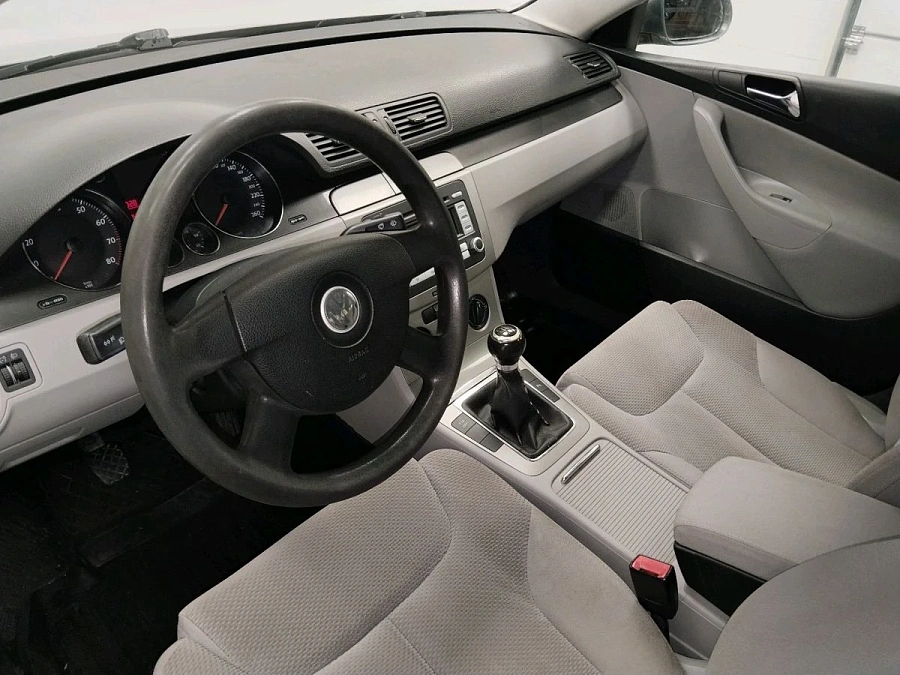 Volkswagen Passat, 2007г., передний привод, механика