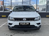 Volkswagen Tiguan, 2019г., полный привод, робот
