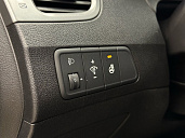 Hyundai Elantra, 2015г., передний привод, автомат