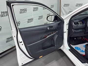 Toyota Camry, 2016г, передний привод, автомат