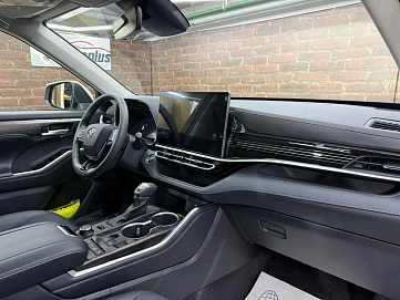 Toyota Highlander, 2025г, полный привод, автомат