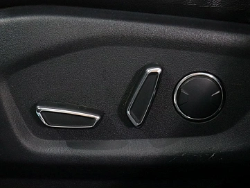 Ford Explorer, 2015г, полный привод, автомат