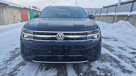 Volkswagen Teramont, 2024г, полный привод, робот