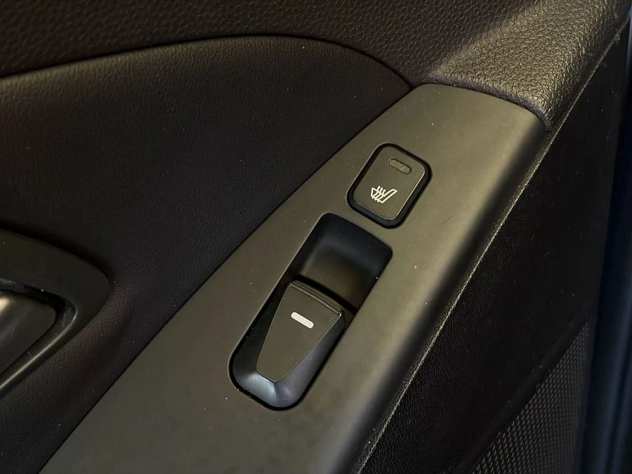 Hyundai ix35, 2014г., передний привод, автомат