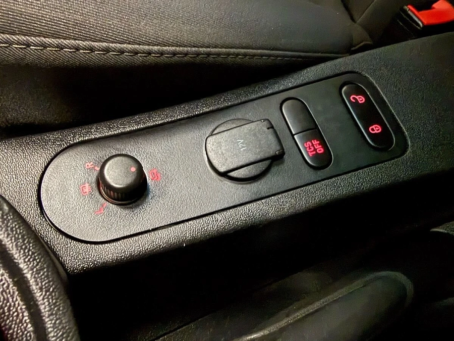 SEAT Leon, 2012г., передний привод, механика