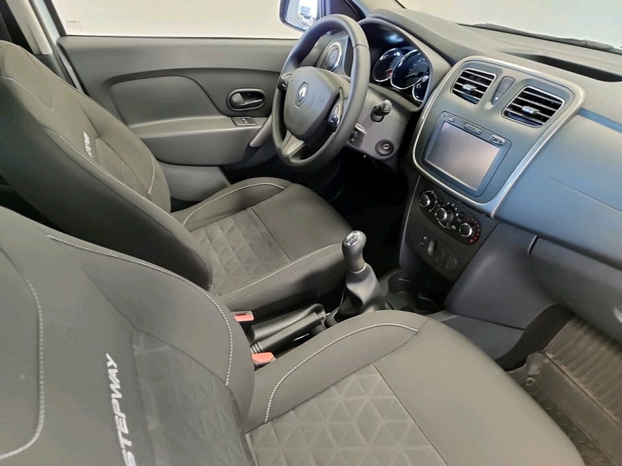 Renault , 2018г., передний привод, механика
