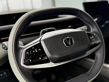 Changan Lamore, 2023г, передний привод, робот