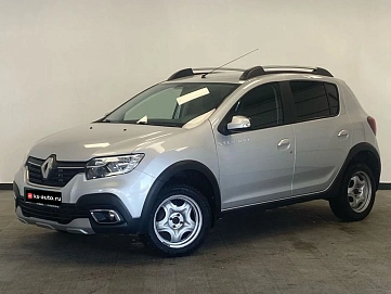 Renault Sandero, 2018г, передний привод, автомат