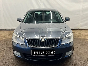 Skoda Octavia, 2010г, передний привод, робот