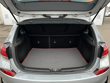 Hyundai Elantra, 2020г, передний привод, автомат