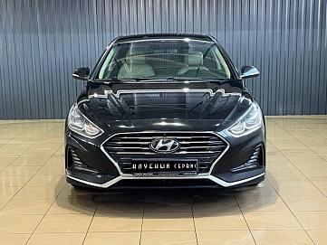 Hyundai Sonata, 2018г, передний привод, автомат