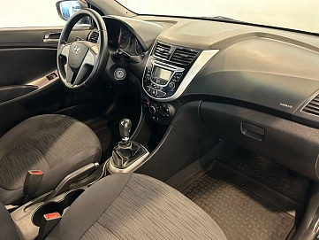 Hyundai Solaris, 2016г, передний привод, механика