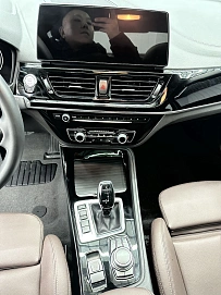 BMW 1 серии, 2021г, передний привод, робот