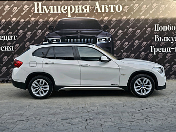 BMW X1, 2010г, полный привод, автомат