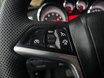 Opel , 2013г., передний привод, автомат