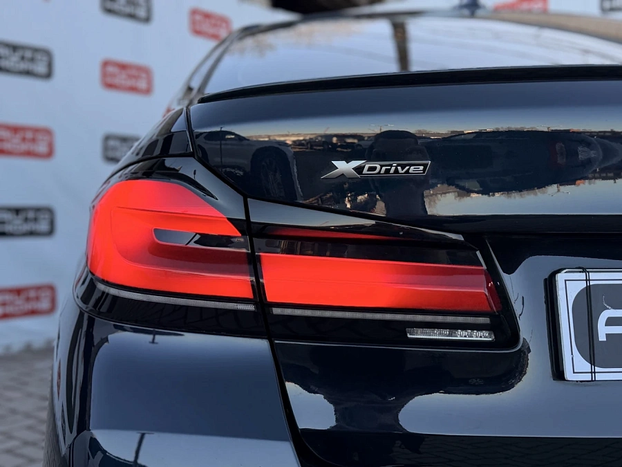 BMW 5 серии, 2020г., передний привод, автомат
