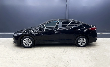Hyundai Elantra, 2016г, передний привод, механика