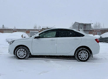 Lada (ВАЗ) Vesta, 2021г, передний привод, механика
