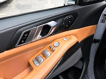 BMW X7, 2022г, полный привод, автомат