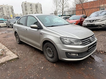 Volkswagen Polo, 2019г, передний привод, механика