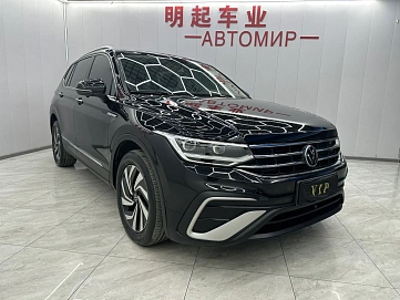 Volkswagen Tiguan, 2022г, передний привод, робот