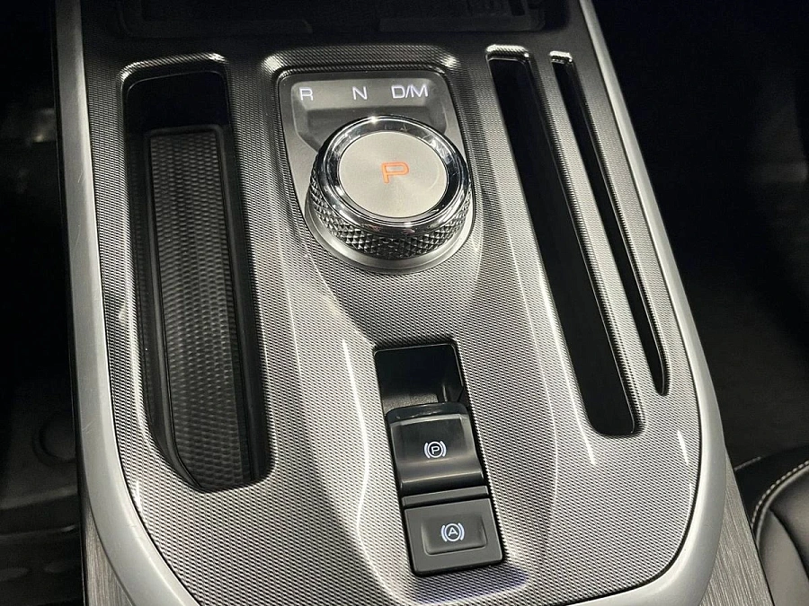 Haval Jolion, 2023г., передний привод, робот