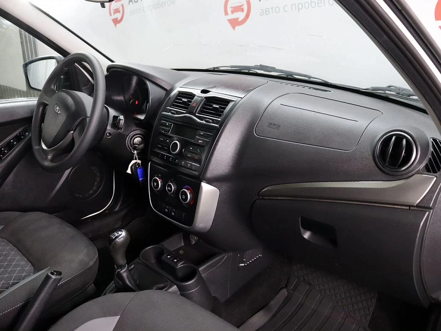 Lada (ВАЗ) Granta, 2019г., передний привод, механика