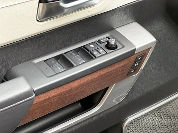 Toyota Sequoia, 2025г, полный привод, автомат