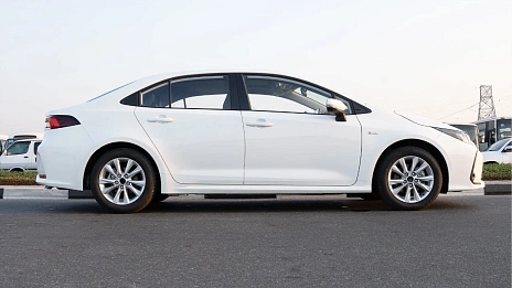 Toyota Corolla, 2024г, передний привод, вариатор