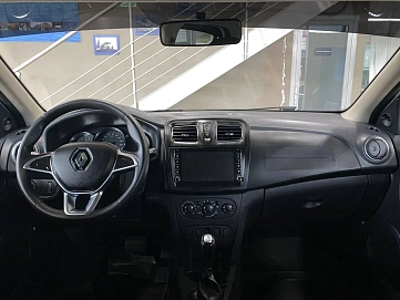 Renault Logan, 2020г, передний привод, автомат