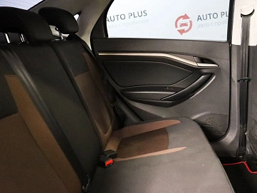 Lada (ВАЗ) Vesta, 2017г, передний привод, механика