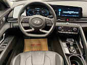 Hyundai Elantra, 2024г., передний привод, вариатор