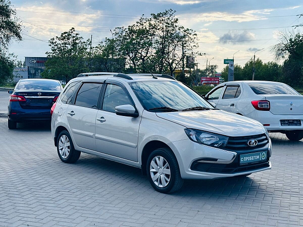 Lada (ВАЗ) Granta, 2021г., передний привод, механика