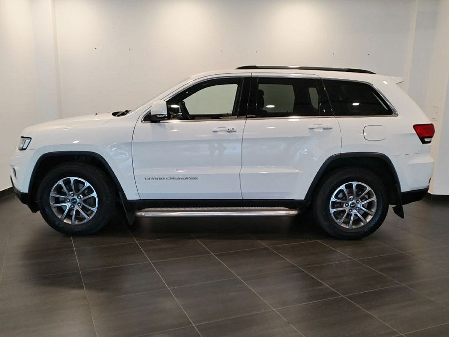 Jeep Grand Cherokee, 2013г., передний привод, автомат