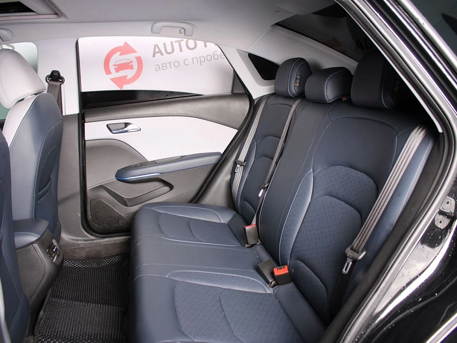 Chevrolet Monza, 2023г., передний привод, робот