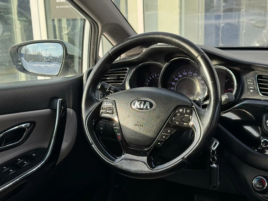 Kia Ceed, 2014г., передний привод, автомат